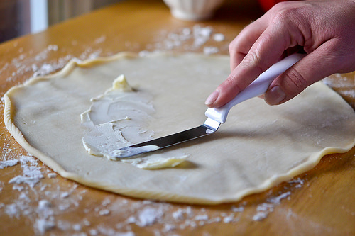 Cinnamon Bun Apple Pie-3