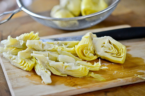 Grilled Chicken Pasta Salad with Artichoke Hearts-2