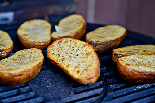 Grilled Criss-Cross Potatoes-6