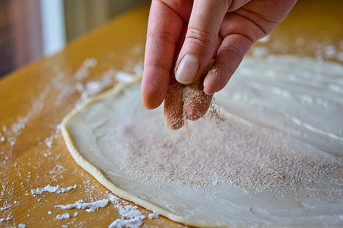 Cinnamon Bun Apple Pie-4