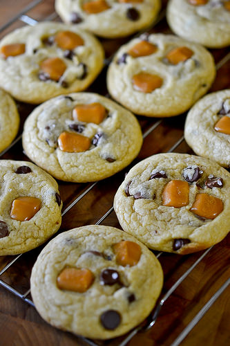 Salted Caramel Chocolate Chip Cookies-6