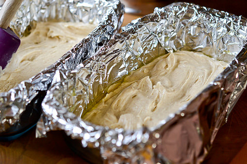 Cinnamon Roll Pound Cake-3