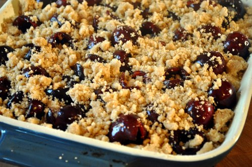 Cherry Crumb Cake