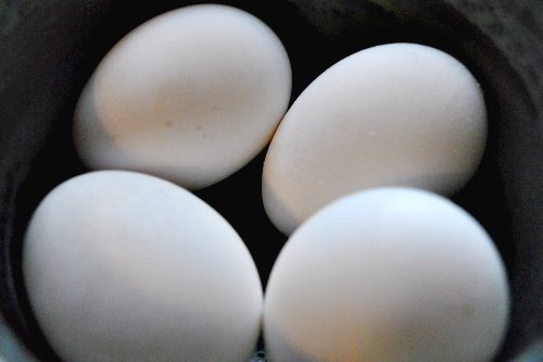 Baked Eggs with Bacon and Spinach