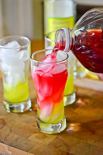 Cranberry-Limoncello Cocktails-4