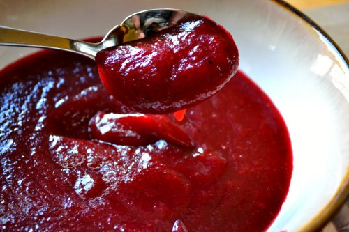 Cranberry Swirl Cheesecake