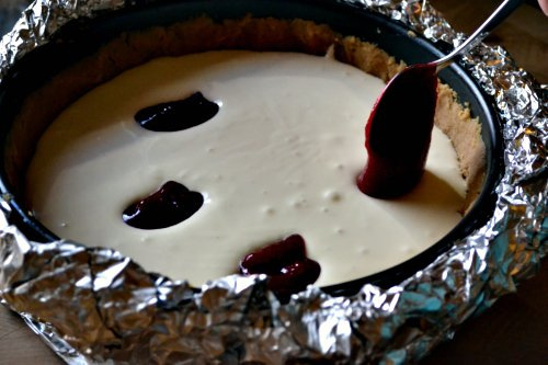 Cranberry Swirl Cheesecake