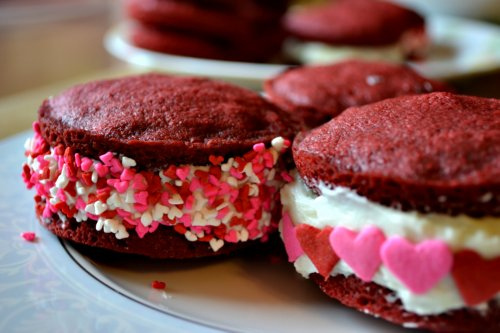 Red Velvet Whoopie Pies