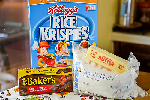 Chocolate Marshmallow Crunch Candy-1