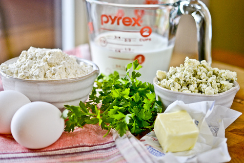 Mini Blue Cheese Popovers 17