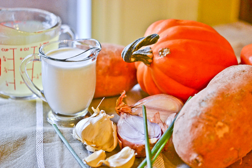 Roasted Squash, Sweet Potato & Garlic Soup 18