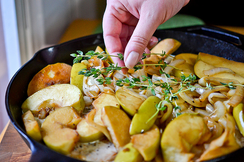 Skillet Pork Chops with Apples & Onions-5
