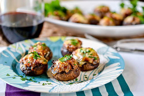 French Onion Soup Stuffed Mushrooms-14