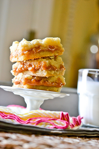 Salted Caramel Bars-10