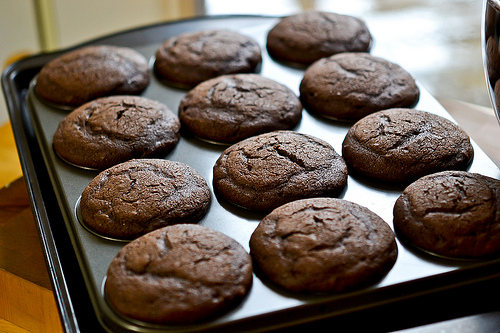 Chocolate Cupcakes with Peanut Butter Frosting-4