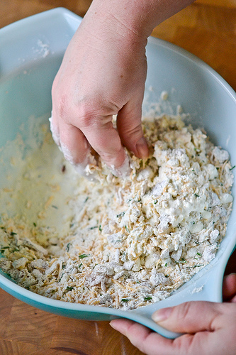 Bacon, Cheddar & Chive Scones-5