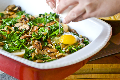 Mushroom-Spinach Baked Eggs 13