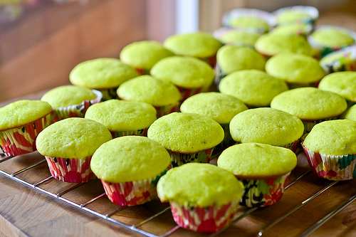 Mini Lime Cupcakes-6