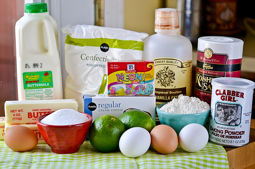 Mini Lime Cupcakes-1